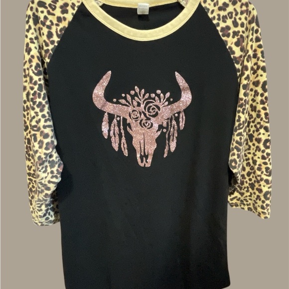 Leopard Print cow girl boho Shirt with Bull Skull Design. - Picture 2 of 6
